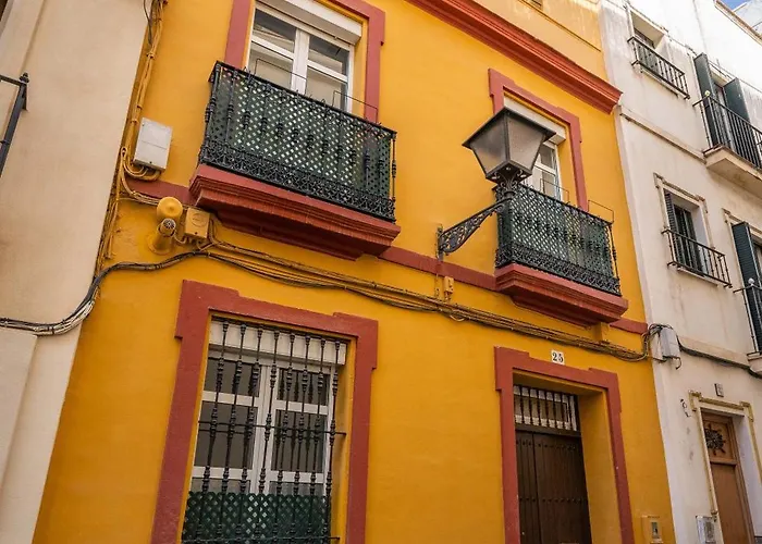 Private House Cathedral Terrace