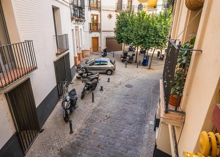 Private House Cathedral Terrace